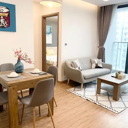 Sunshine Balcony Apartment In Vinhomes Metropolis Near Lotte Hanoi